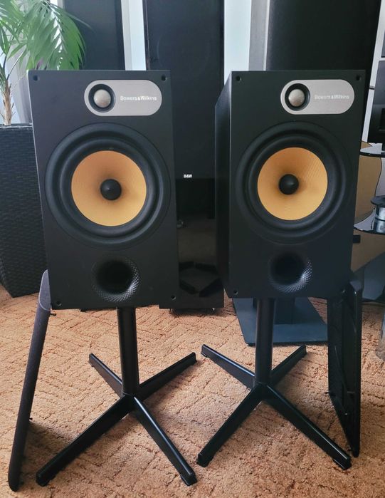 Bowers & Wilkins B&W 685 boxe Hi-Fi de raft