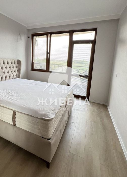 Продава обзаведен 2-стаен апартамент, голф комплекс Лайтхаус, гр.Балч
