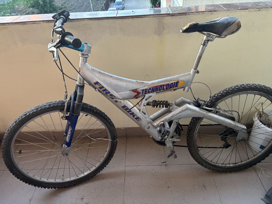 Bicicleta montain bike