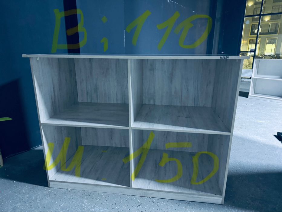 Продам барный шкаф и стол