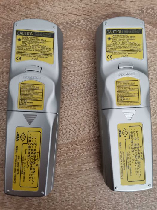 Telecomanda proiector Toshiba cu pointer laser, NOUA transport GRATUIT