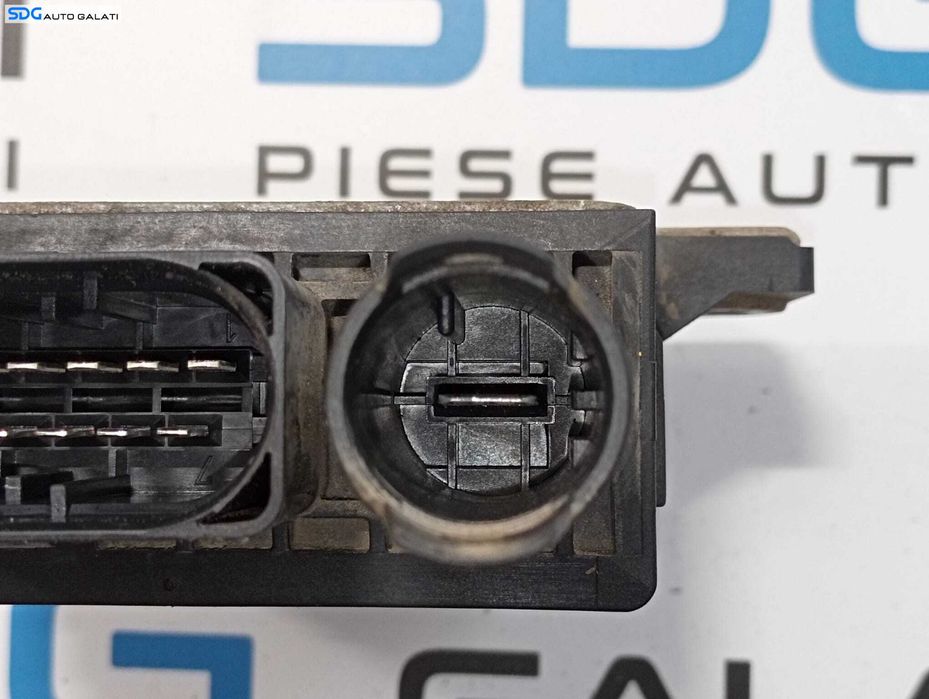 Releu Bujii BMW Seria 3 E90 E91 E92 E93 318 320 2.0 D 2004 - 2011 Cod 0522120101 7801200 780120002 7786821 778682104 [S0052]