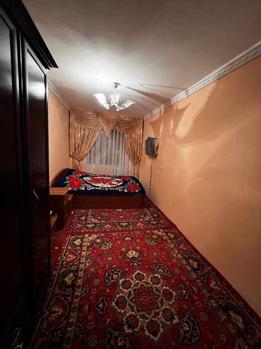 Продаётся 5 комнатная квартира