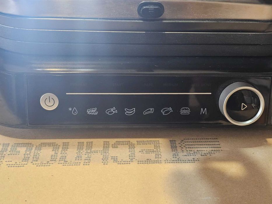 Hisense Smart Contact Grill HCG2100S – контактна скара 180°