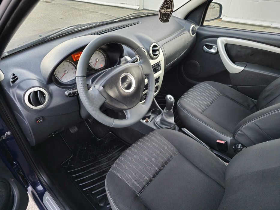 Dacia logan + gpl - an : 2012 - 1.6 mpi - euro 5 - full option