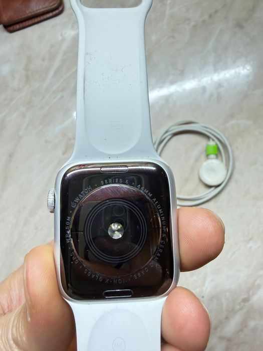Продам apple watch 5 серии 44 мм