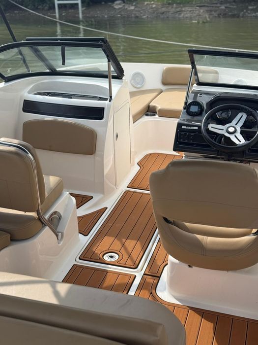Barca bayliner  vr5