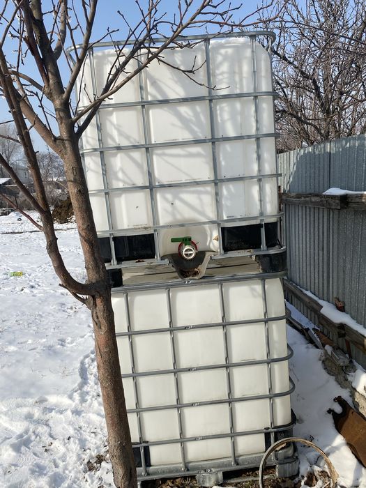 Продам ёмкость кубарь