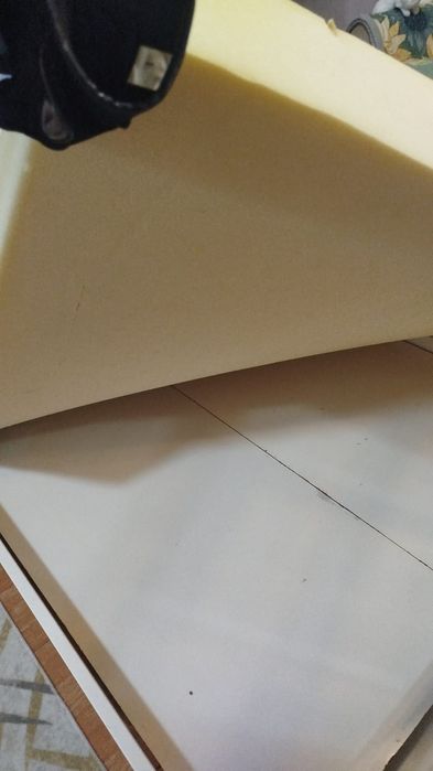 Продается кровать 210на125.