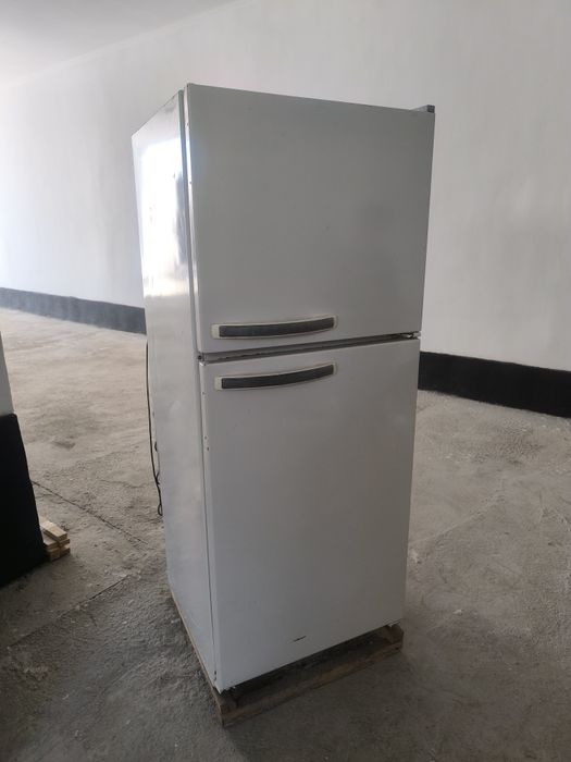 Холодильник советский