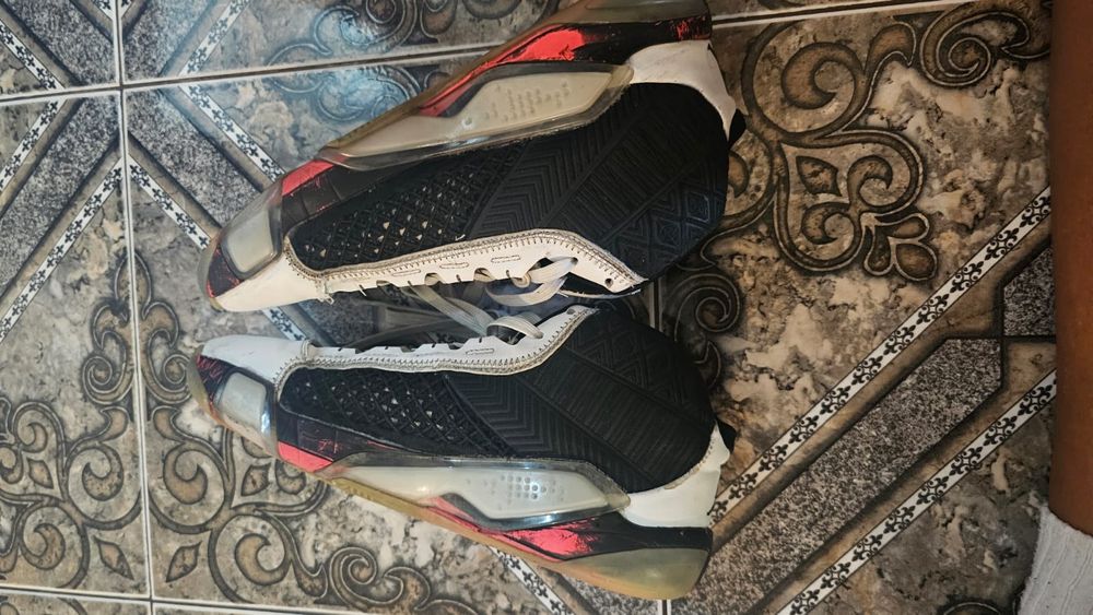 Продаю Jordan 38