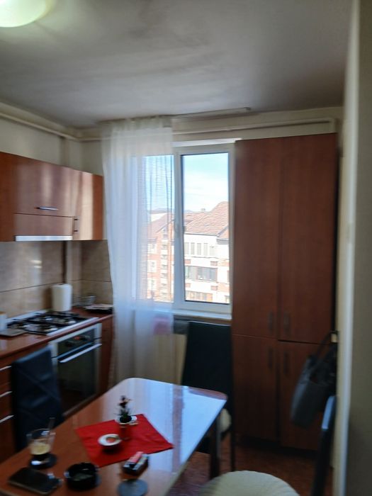 Mobila bucatarie si electrocasnice