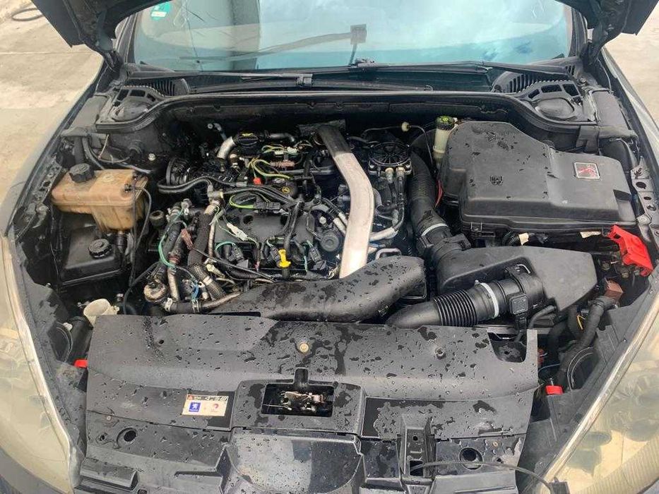 dezmembrez peugeot 407 coupe 2.7 hdi/bara fata 407 coupe/capota 407