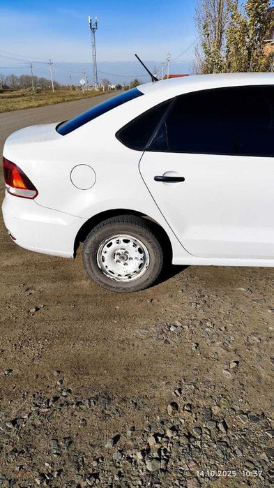 Volkswagen Polo 2015 года