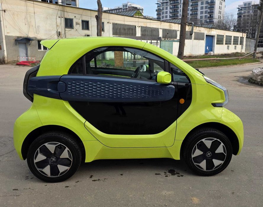 Xev Yoyo masina Electrica 16 ani