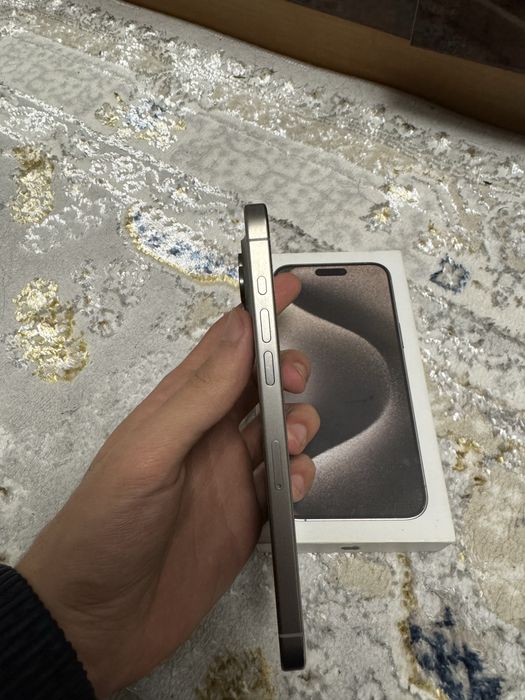 Iphone 15 pro max karobka dokument