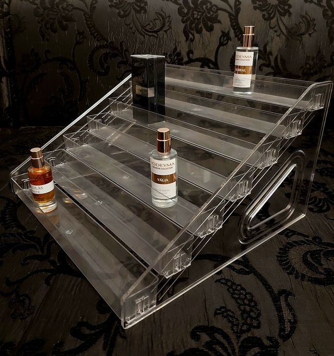 Стелаж за парфюми и лакове 7 нива