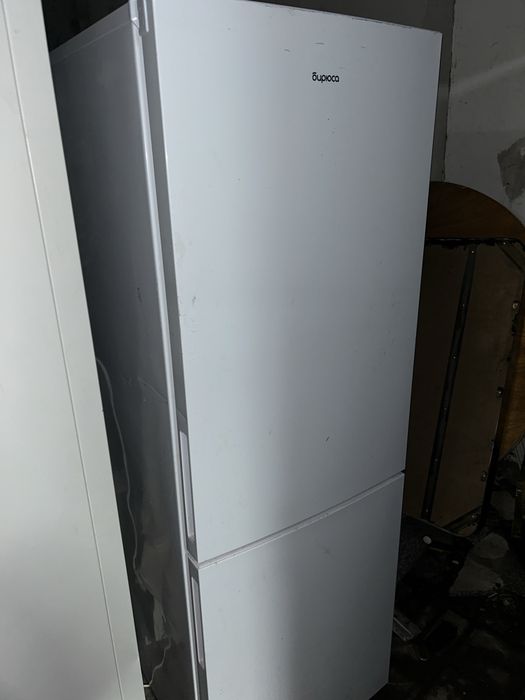 Холодилник продом почти новые