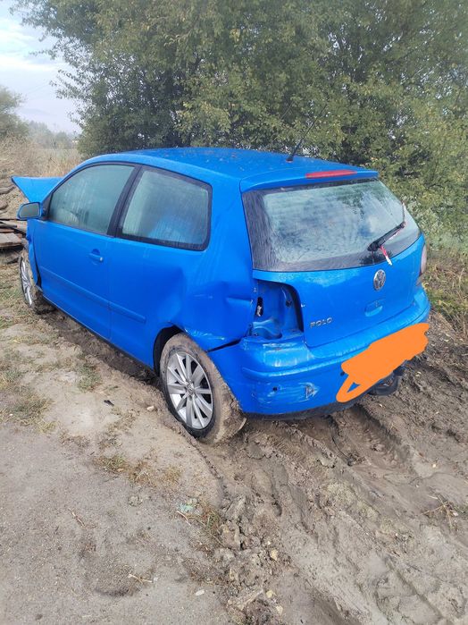 WV Polo 9N на части