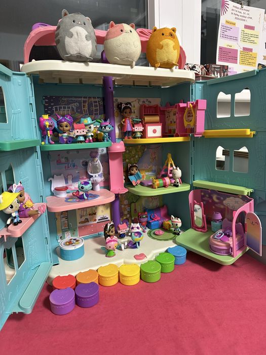 Къщата на Габи Gabby’s Dollhouse