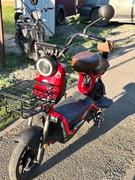 Продаю электроскутер-ARGO