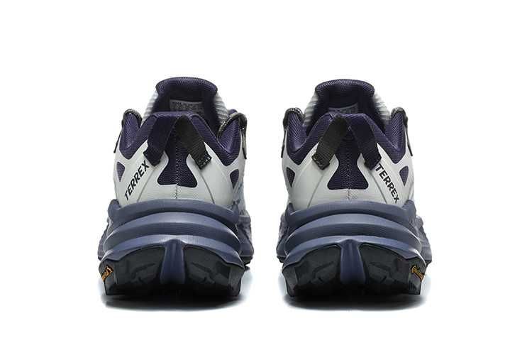 Продавам нови мъжки маратонки Adidas Terrex Freehiker SL GTX