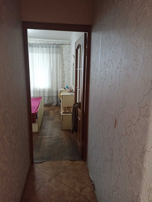 Продам квартиру 3-х комнатную