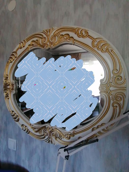 Продам зеркало настенное