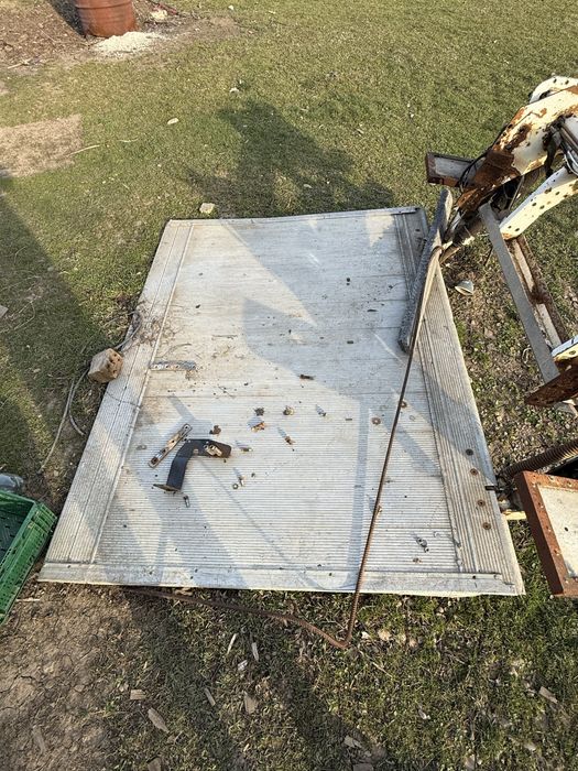 Lift Hidraulic 1 Tona si oblon lift hidraulic