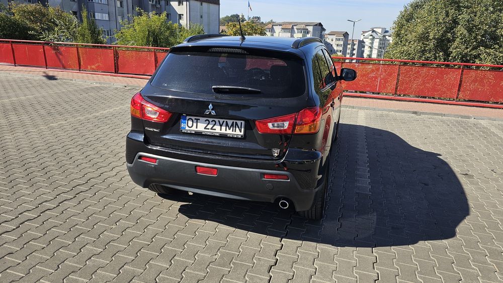 MITSUBISHI ASX 2011 — imagine 3
