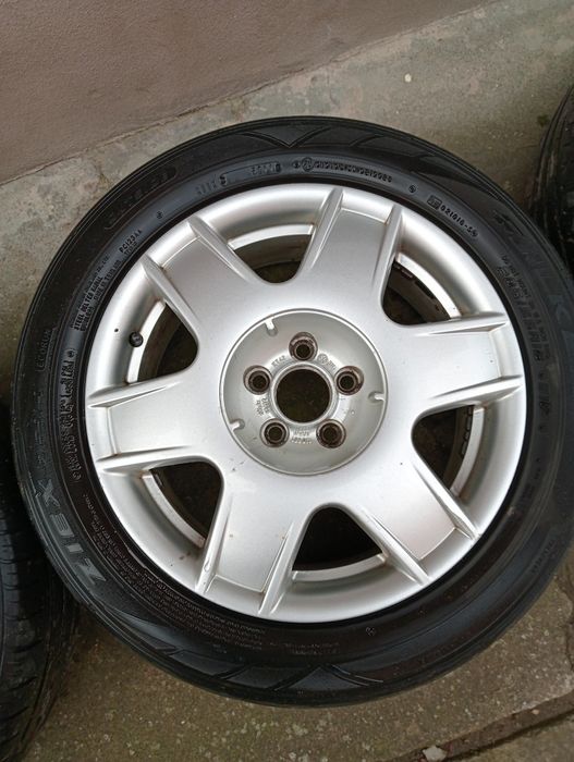 Jante aliaj cu cauciucuri