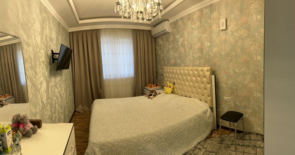 Продаю квартиру. Квартира сотилади бодомзор масжит юи енида.