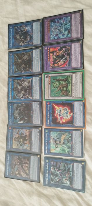 Yu-Gi-Oh Tri brigade deck- недовършен просдава се цял за малко по евти