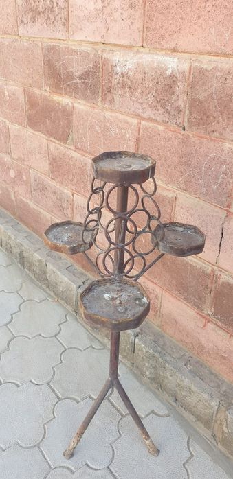 Подставка для цветов