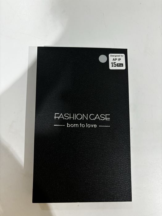 Чехол с экраном на iPhone 15pro