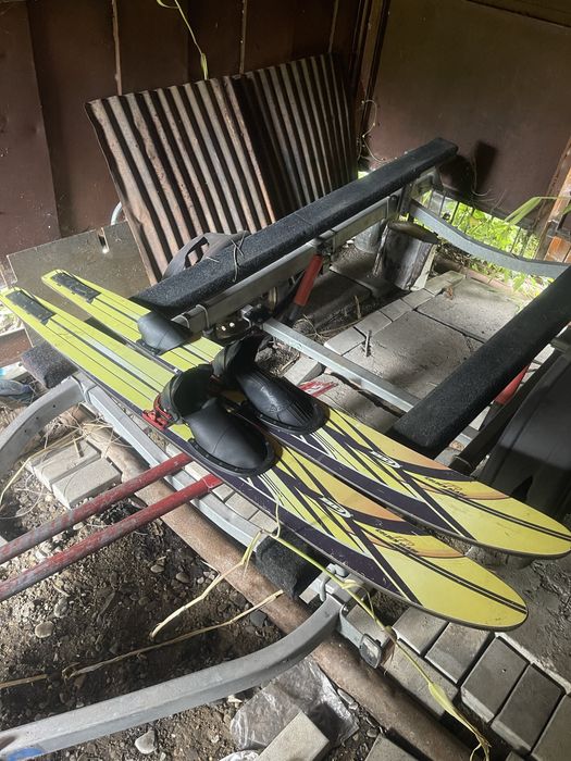 Водные лыжи