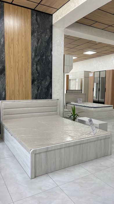 Ikki kishilik paralon matraslik karavat. Sig'imi 1.70smga 2.00 sm