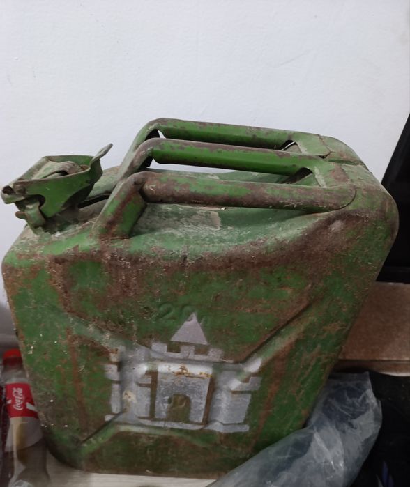 Канистра 20литров