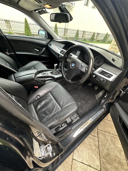 BMW 5 Series 2009 — imagine 4