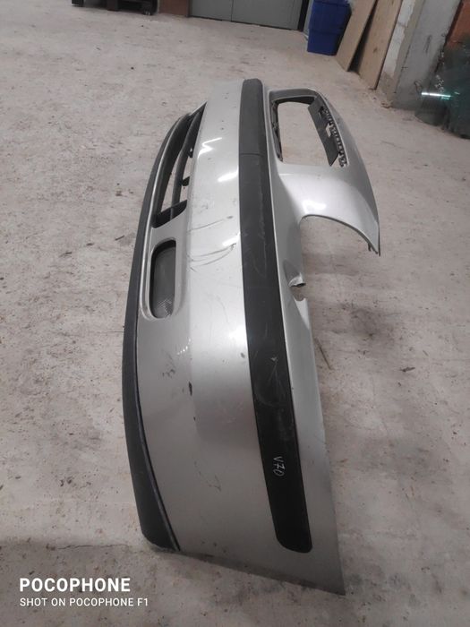 Предна броня Volvo V70 / Волво В70 2000/07г