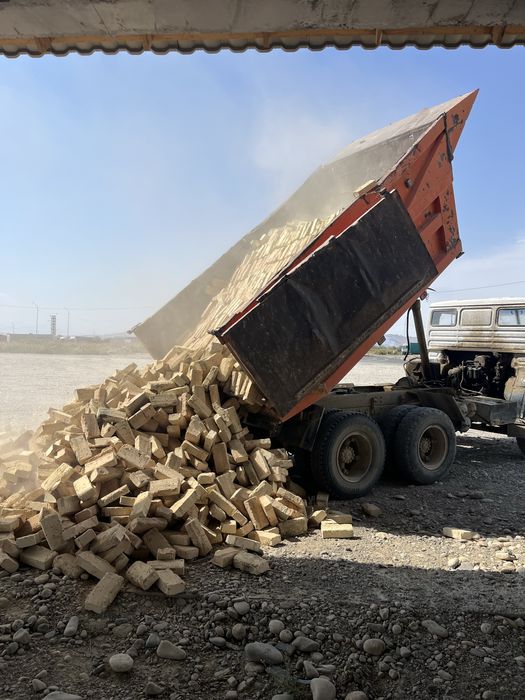 Женные кирпичи в хорошем качестве