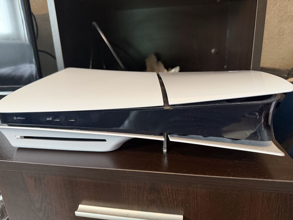 PlayStation 5 SLIM