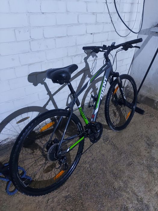 Продам велосипед GIANT 2