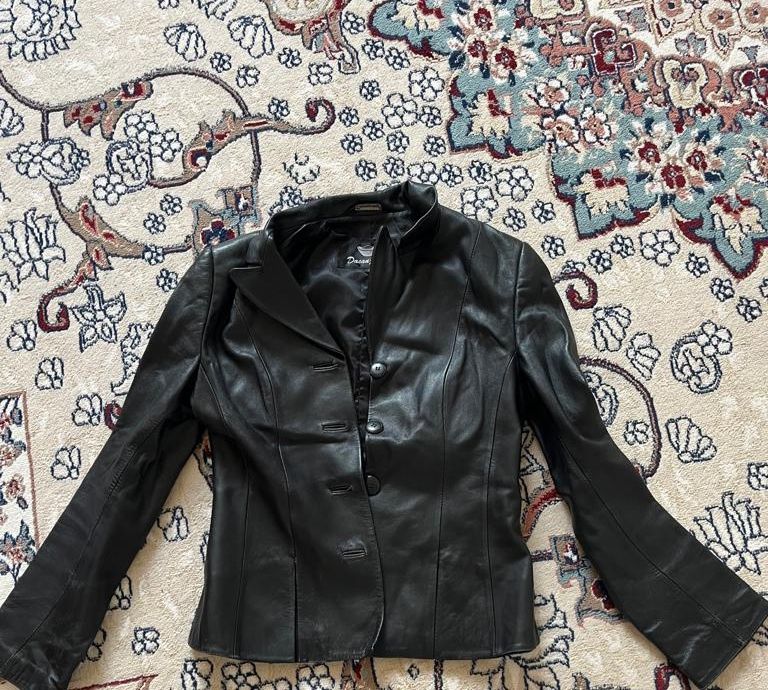 Женские одежды всё по 4000