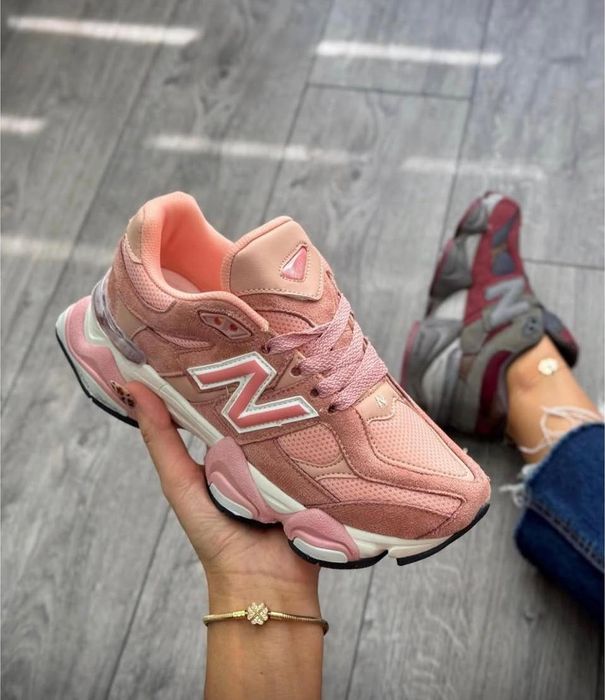 Adidasi premium new balance 9060