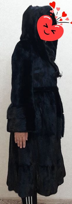 Шуба в отличном состоянии