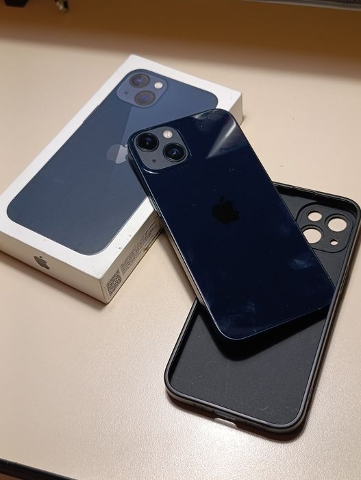 Продам iphone 13