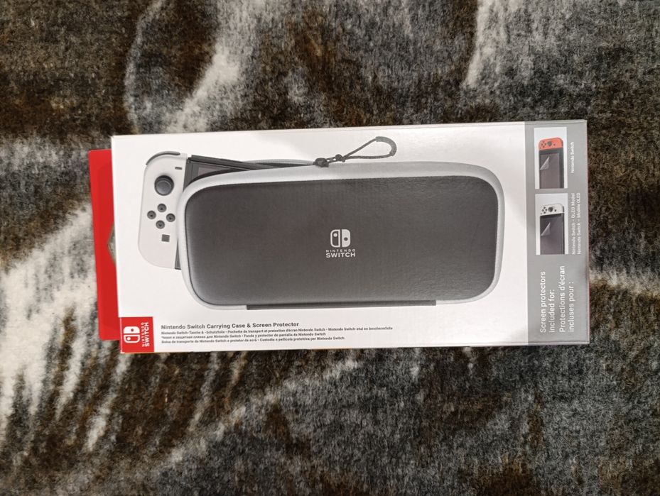 КАТО НОВА! Nintendo Switch OLED + ГАРАНЦИЯ + Кейс и holder за игри