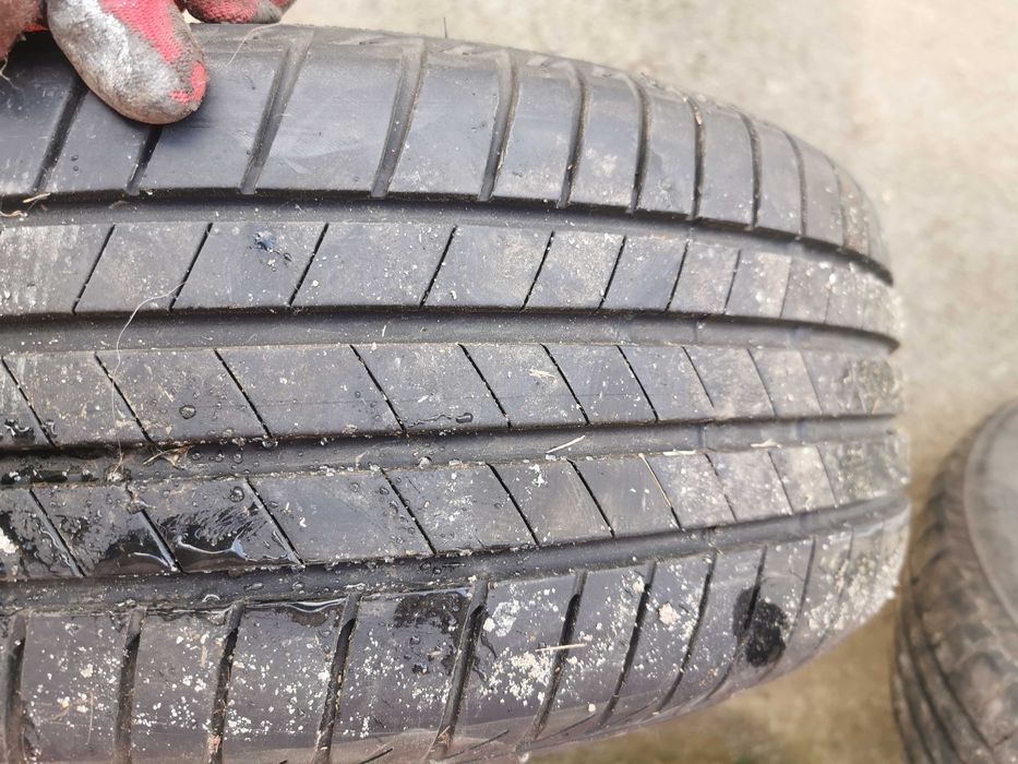 Vand 5 roti cu jante de aluminiu si cauciucuri de vara  205/55R16