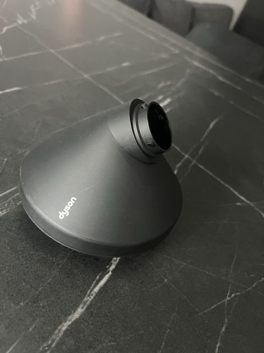 Dyson airwrap Strawberry Bronze/ Blush Pink